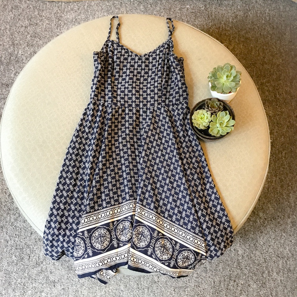 XHILARATION Navy flowy sleeveless dress